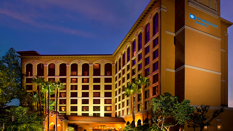 Wyndham Garden Grove Room Tour - Outside Building